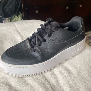 Nike Air Force 1 sage low